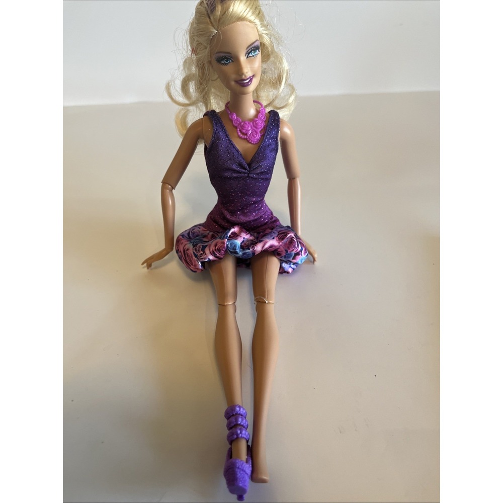 Mattel 2012 Barbie Fashionistas Articulated Doll Colors Edition Purple & Outfit